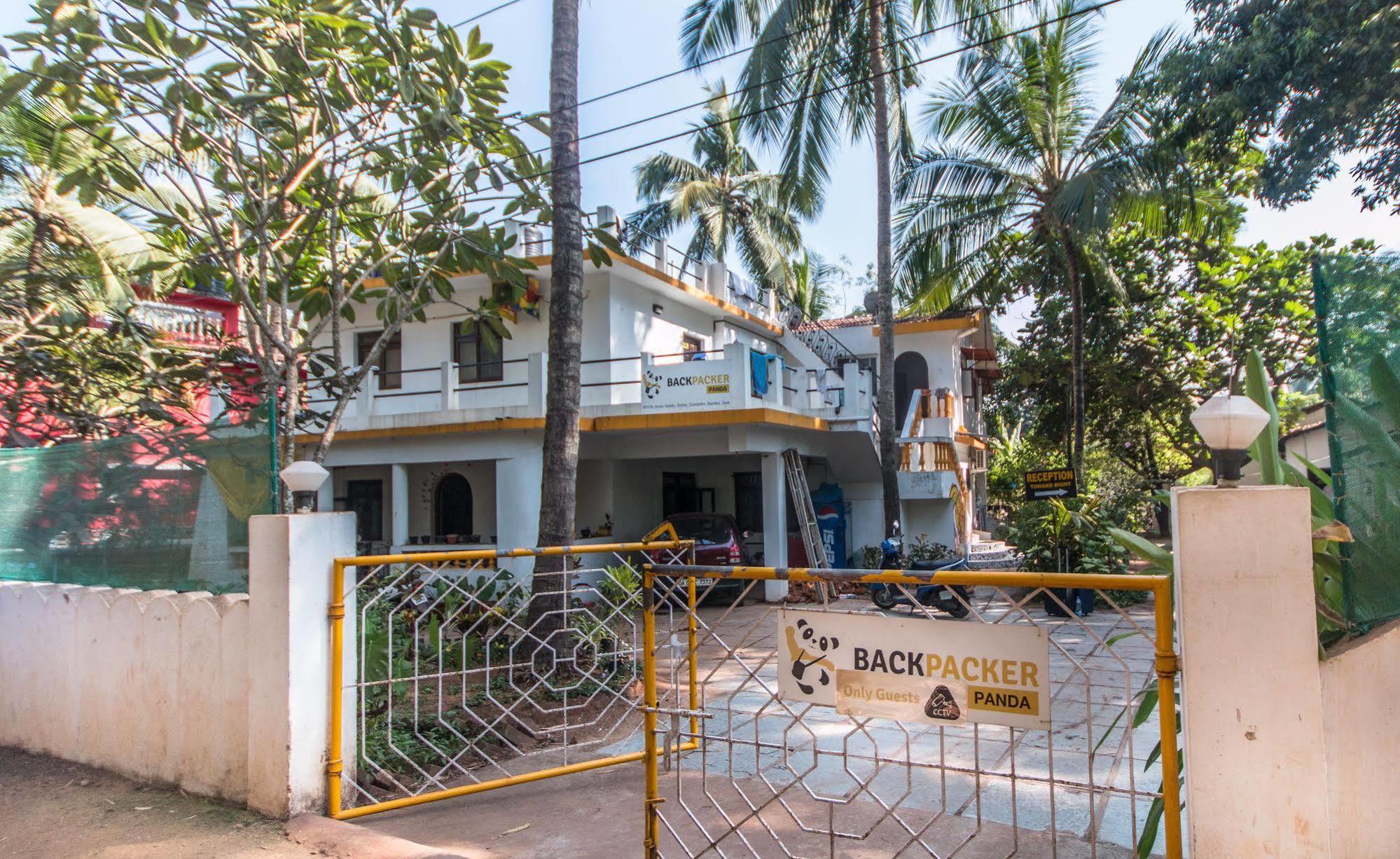 Ostello Backpacker Panda Goa Calangute Esterno foto
