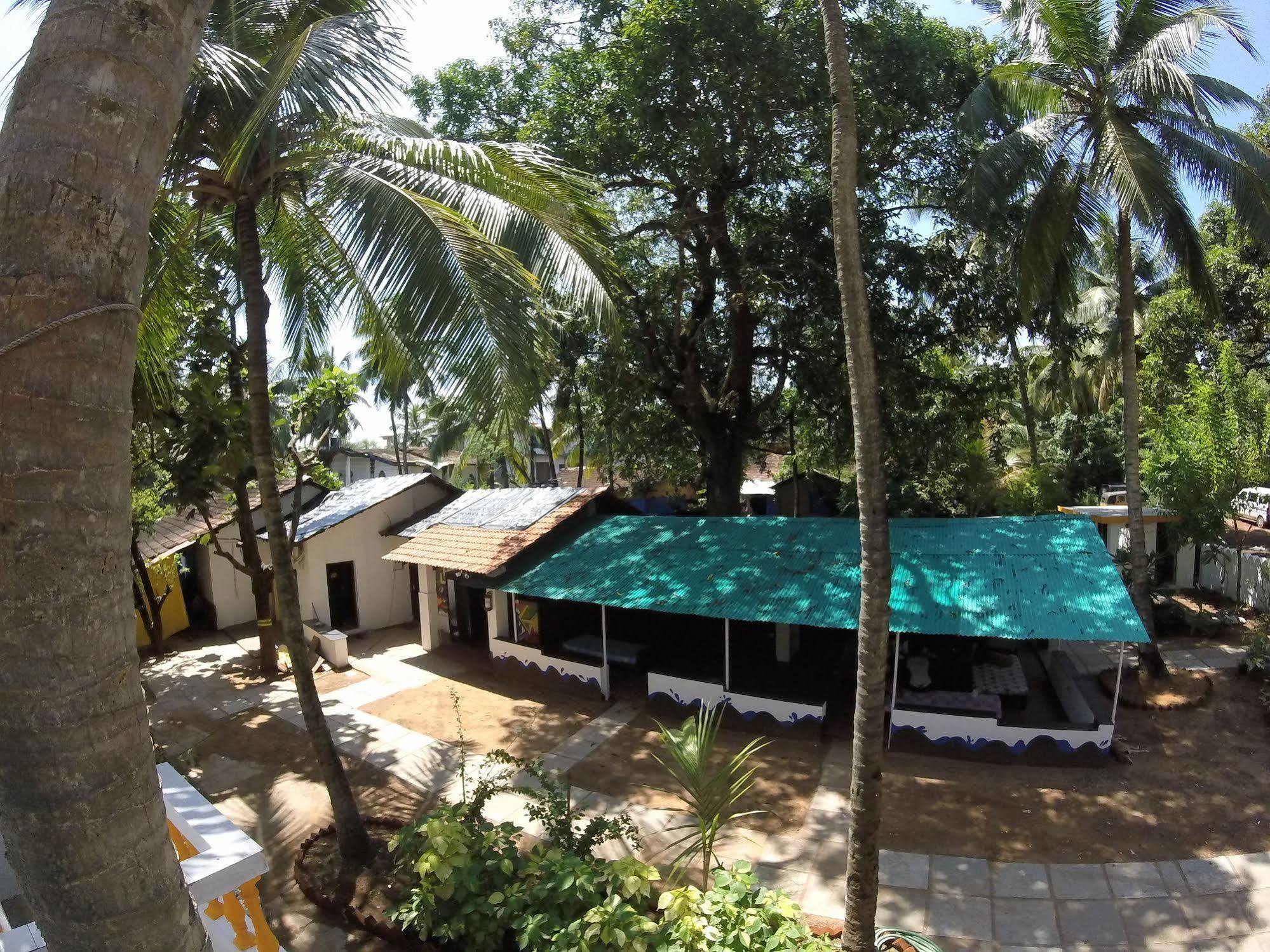 Ostello Backpacker Panda Goa Calangute Esterno foto